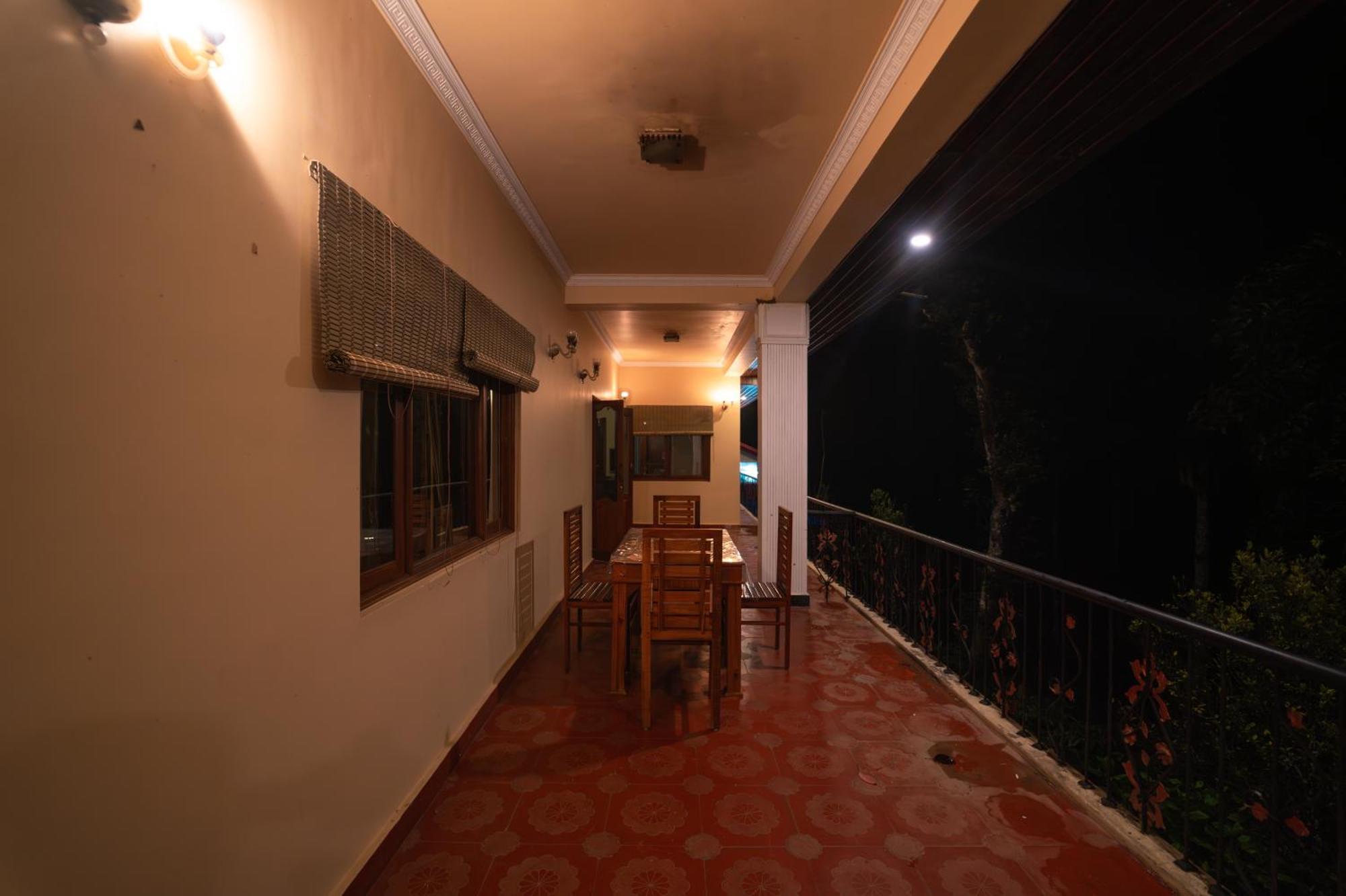 Kingmaker'S Plantation With River Stream Villa Madikeri Exterior photo